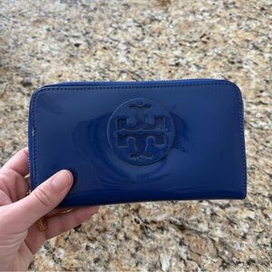 Blue Tory Birch Wallet 7.5” x 4.5”